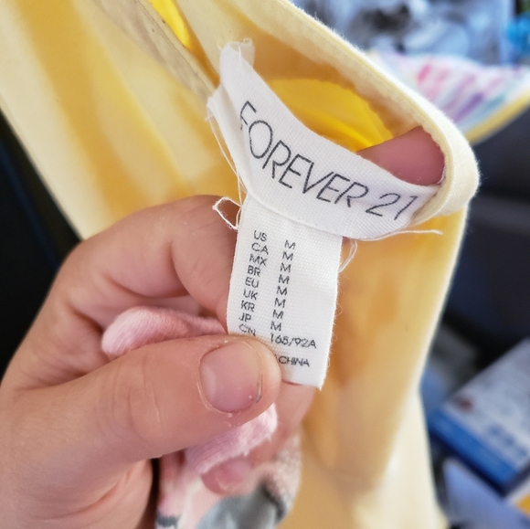Little yellow forever 21 dress, zippered back. - Picture 2 of 5